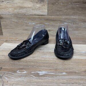 Stuart Weitzman Women’s Croc Embossed Black Patent Leather Loafers Size 8.5